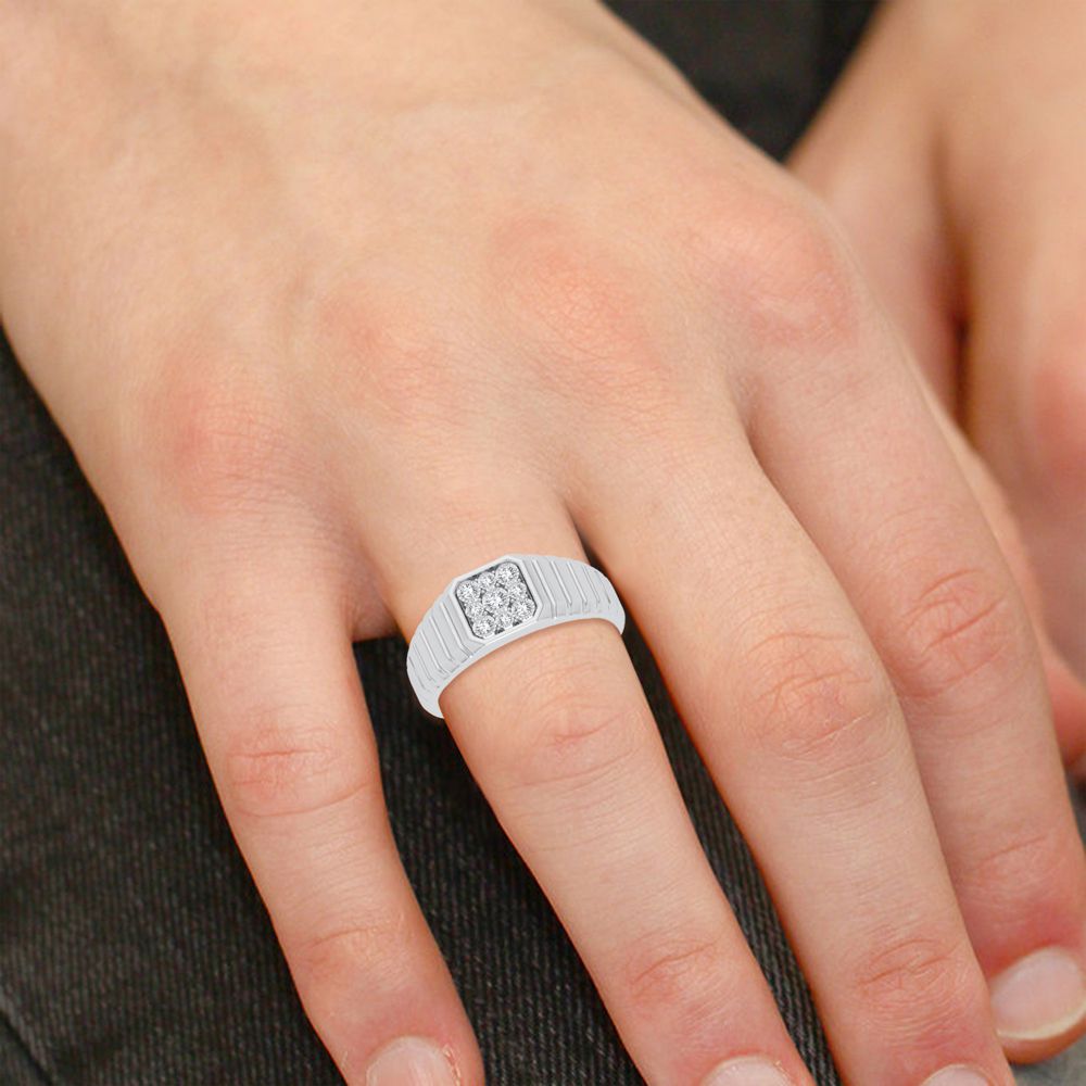 10K 0.15CT Diamond Mens Ring